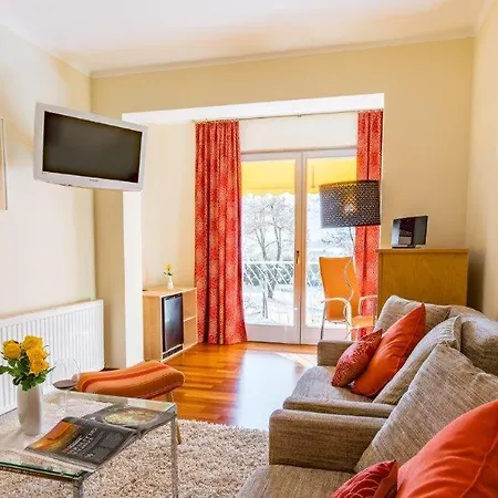 Moser - Garni Am (adults Only)