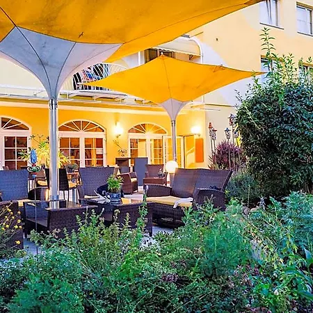 Moser - Garni Am (adults Only) ホテル 4*