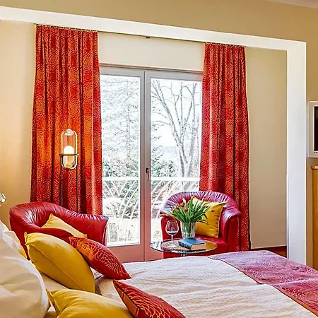 Moser - Garni Am (adults Only)