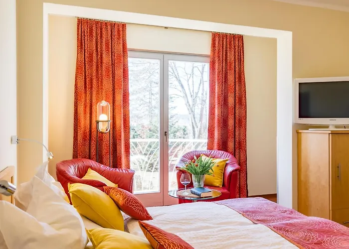 Moser - Garni Am (adults Only)