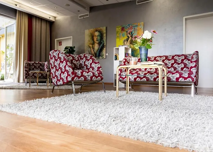 Moser - Garni Am (adults Only)