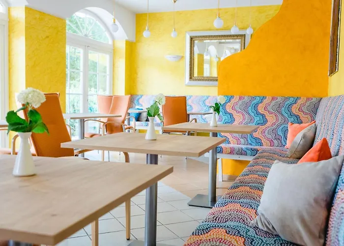 Moser - Garni Am (adults Only)